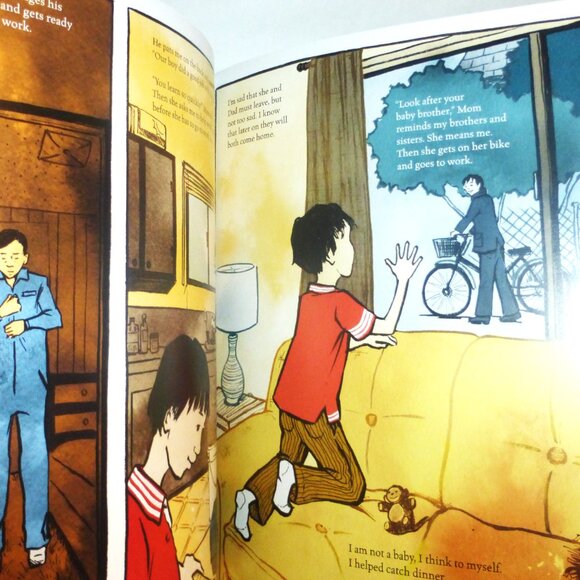 2017 A DIFFERENT POND Bao Phi Illustrated by Thi Bui MUST READ 4 Our Times - Picture 7 of 7